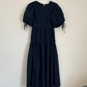 Moon River Navy Puff Sleeve Dress